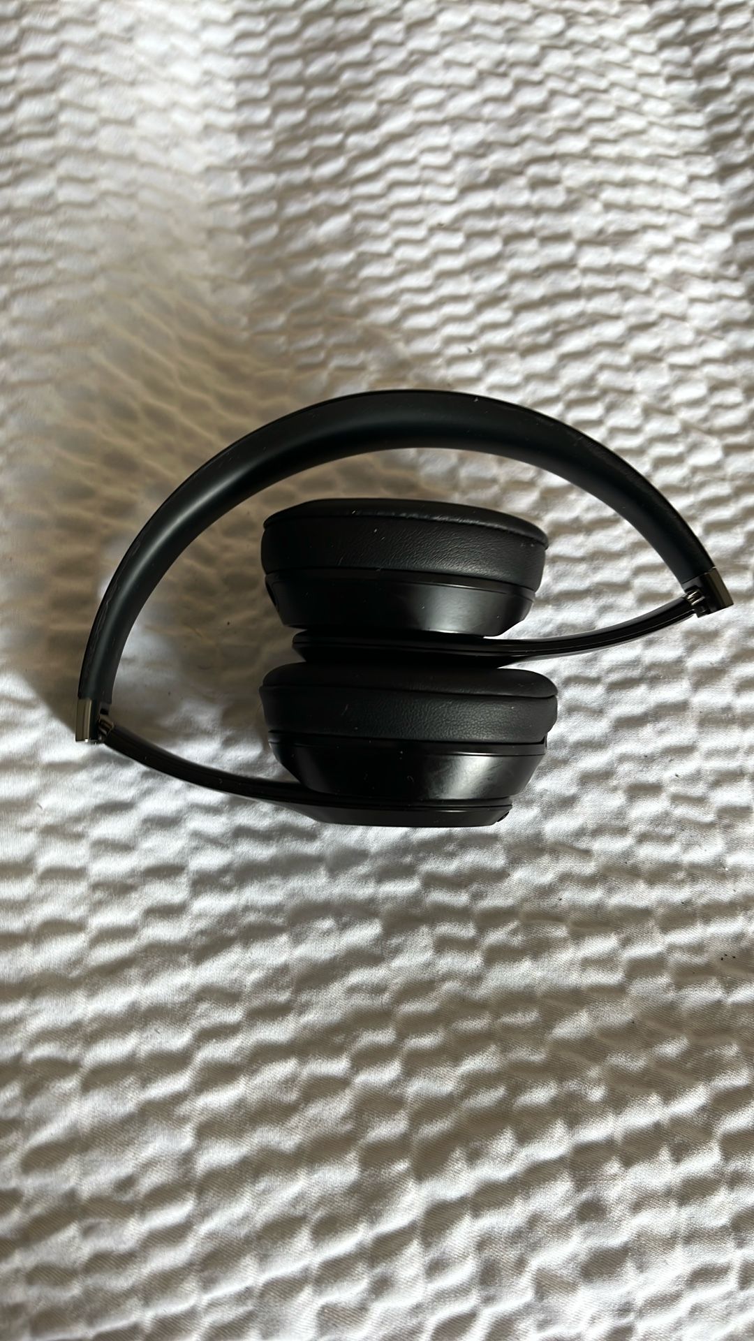 Beats Solo 4