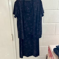 Size Medium Skirt W Matching Shirt/jacket 