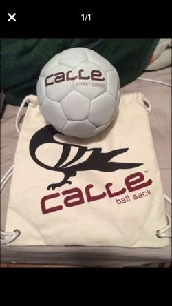 Calle Street Soccer Ball w/ Ball Sack