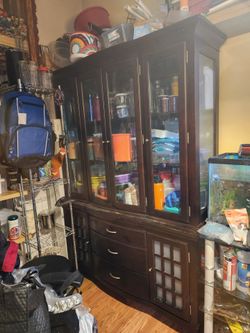 Dinning cabinet