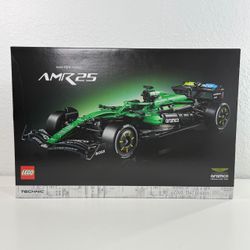 LEGO Technic Aston Martin Aramco AMR25 F1® Car 42240, 1547 Pcs, 18+