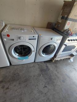 Gas washer and dryer front load set