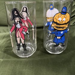 Vintage McDonald’s Glasses (2)