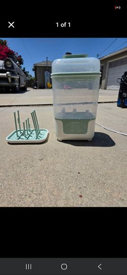 Baby bottle sterilizer