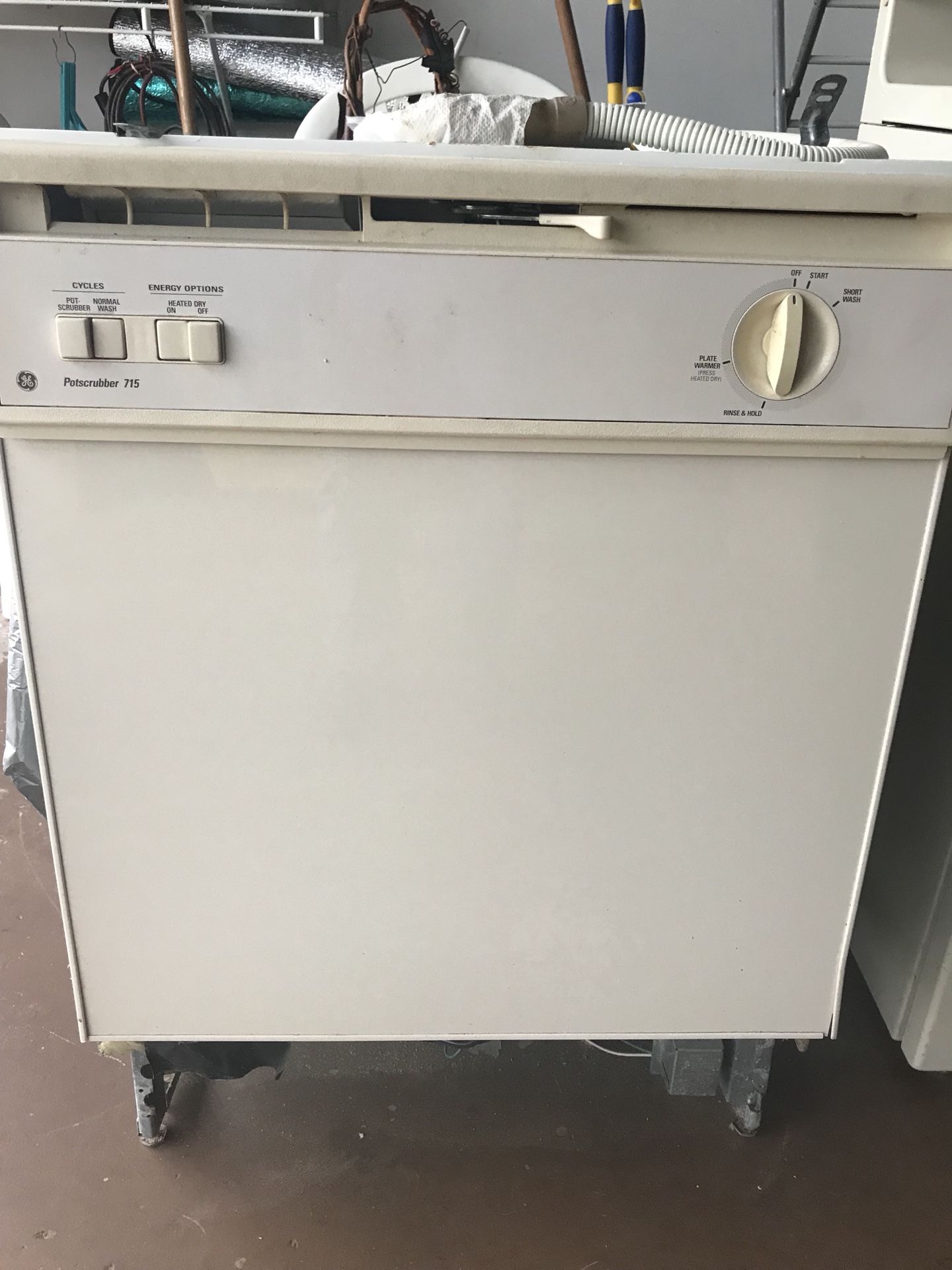 GE cream color dishwasher