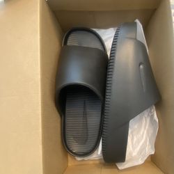 Men’s Black Nike Calm Slides 