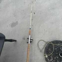 VINTAGE ZEBCO REEL AND ZEBCO POLE MADE IN USA