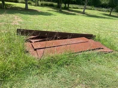 MISCELLANEOUS STEEL BEAMS & PLATES – MUST GO! 💥 Make an offer QUICK before it’s gone!
