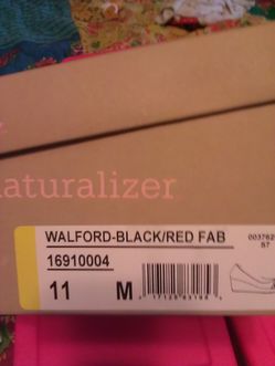 New women's size 11 wedge shoes