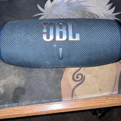 JBL 5 Portable Speaker