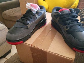 AIR JORDAN 4 -BRAND NEW-