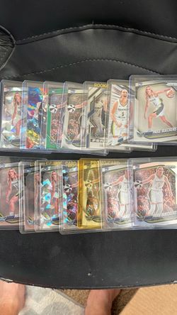 Paige Bueckers Rookie Card Lot