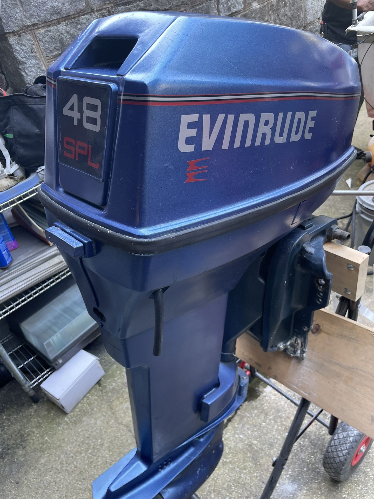 EVINRUDE 48 SPL W/controls