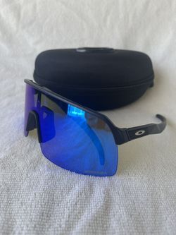 GENUINE Oakley SUTRO Sunglasses 