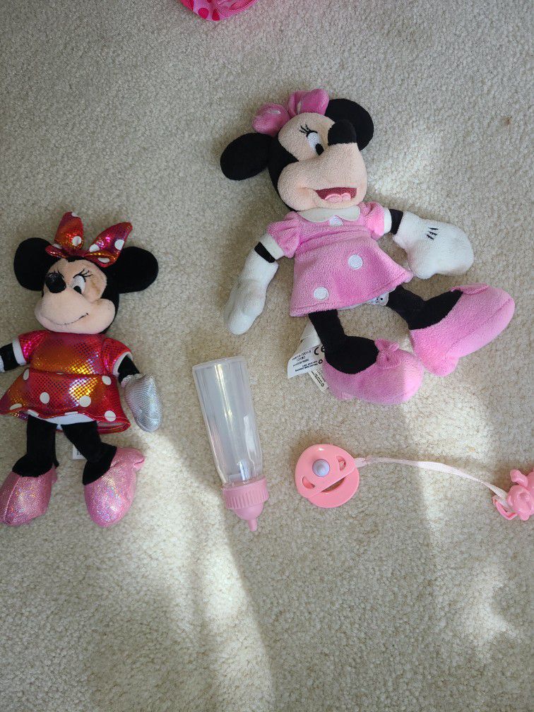 Minnie Mouses Polka Dot Bag Bottle and Pacifier