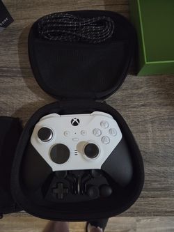 Xbox Elite Series 2 Core Controller - Complete CIB (Stormtrooper)