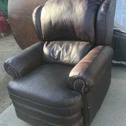 Nice Brown Leather Recliner Chair 