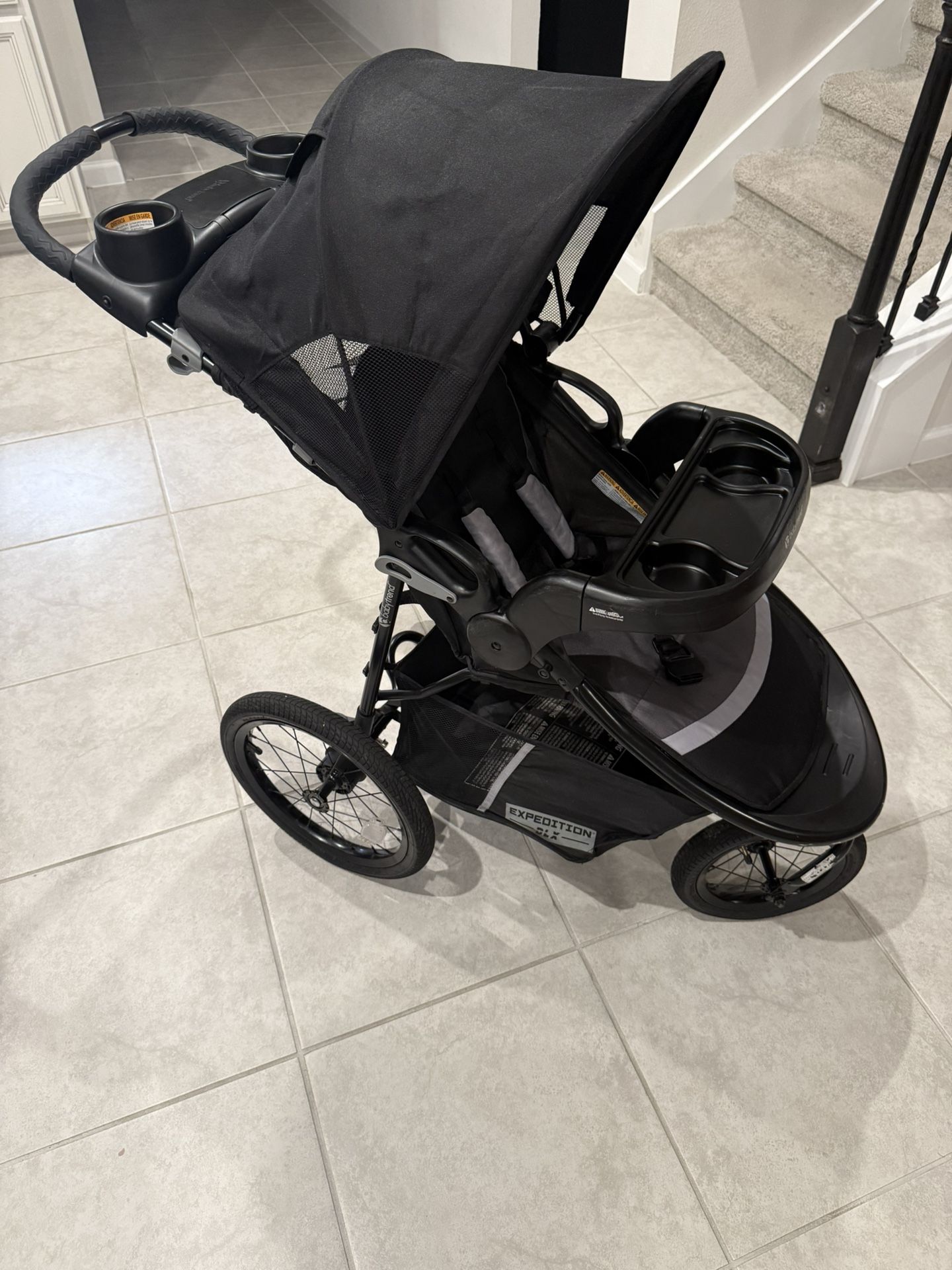 BabyTrend Expedition DLX Jogger System w/ Car Seat & 2 Bases
