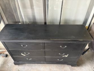 Drawer Dresser