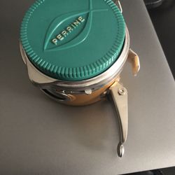 Vintage Perrine  87 Auto Fly Reel With Line