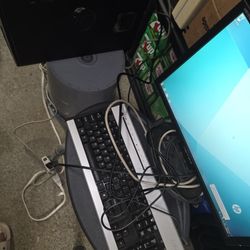 HP Compaq Elite 8300 SFF Desktop PC + Hanns G Monitor + Acer USB Keyboard