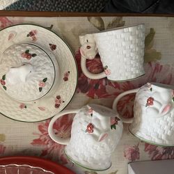Avon bunny coffee/ tea set.