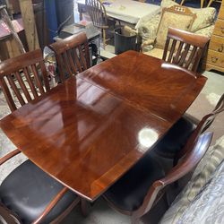 Solid Mahogany Dining Room Table Set By Bernhardt