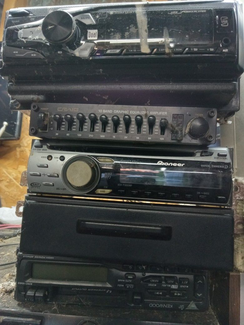 Pioneer CD Player And Craig Equalizer