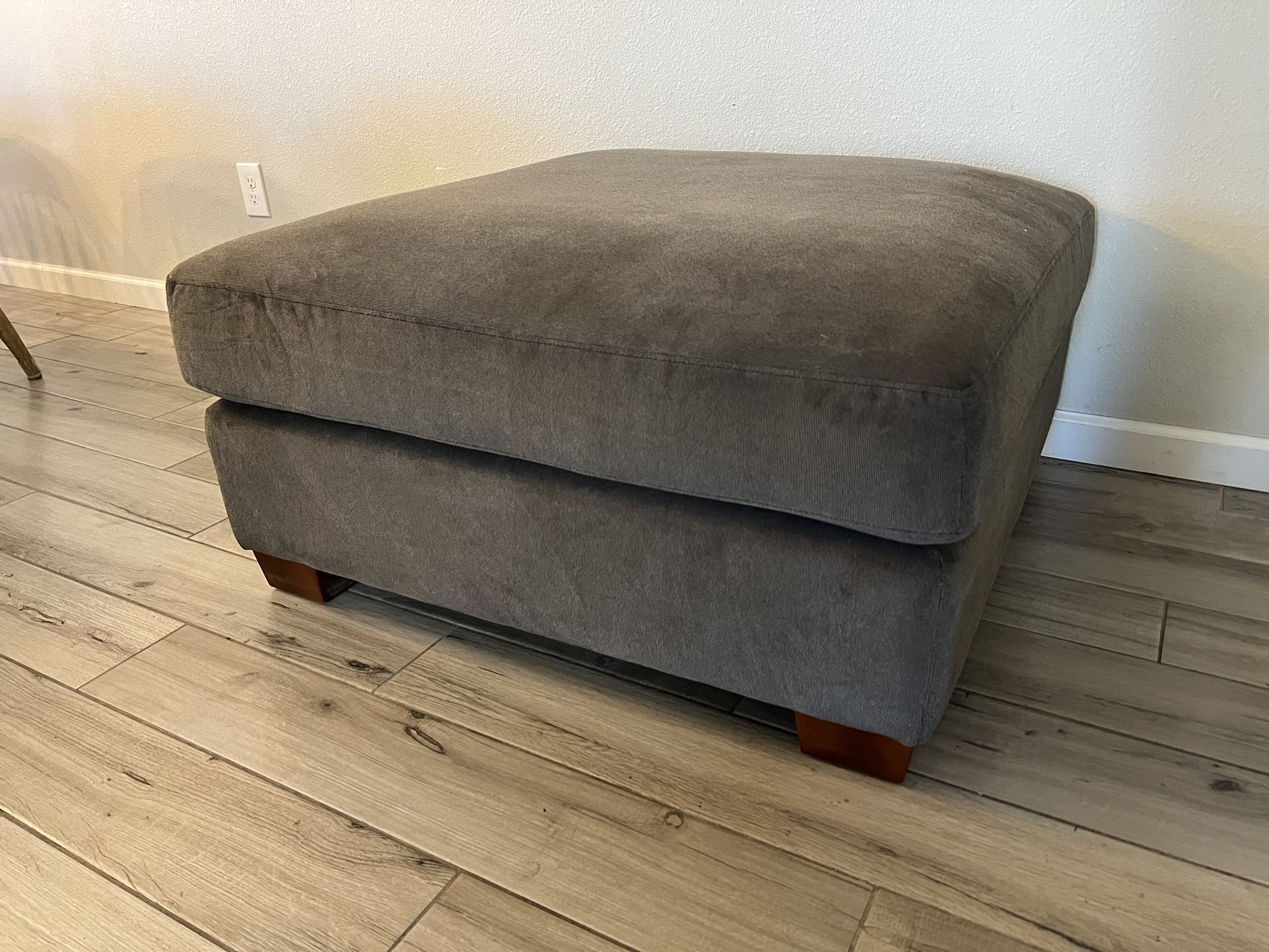 **Extra Large Dark Gray Cushioned Ottoman - Great Condition**