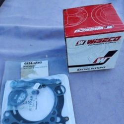 2007 yamaha yfz 450 Piston and Gasket
Stock Bore Cylinder Wiseco Piston Gaskets  Top End NEW