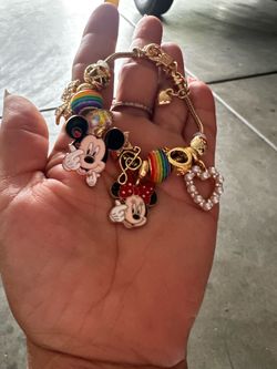 Women’s Charms and necklaces