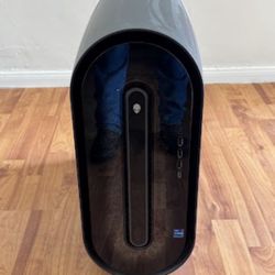 DELL Alienware Aurora R15 Gaming Desktop – i7 / RTX 4080 / 64GB / 10TB Storage