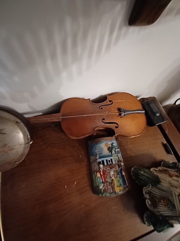 Various Vintage String Instruments