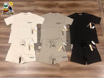 ESSENTIALS FEAR OF GOD SETS