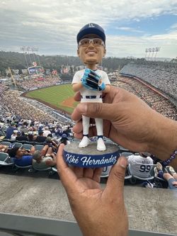 Official Dodgers Kike Hernandez Pitching Bobblehead