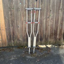 Crutches 