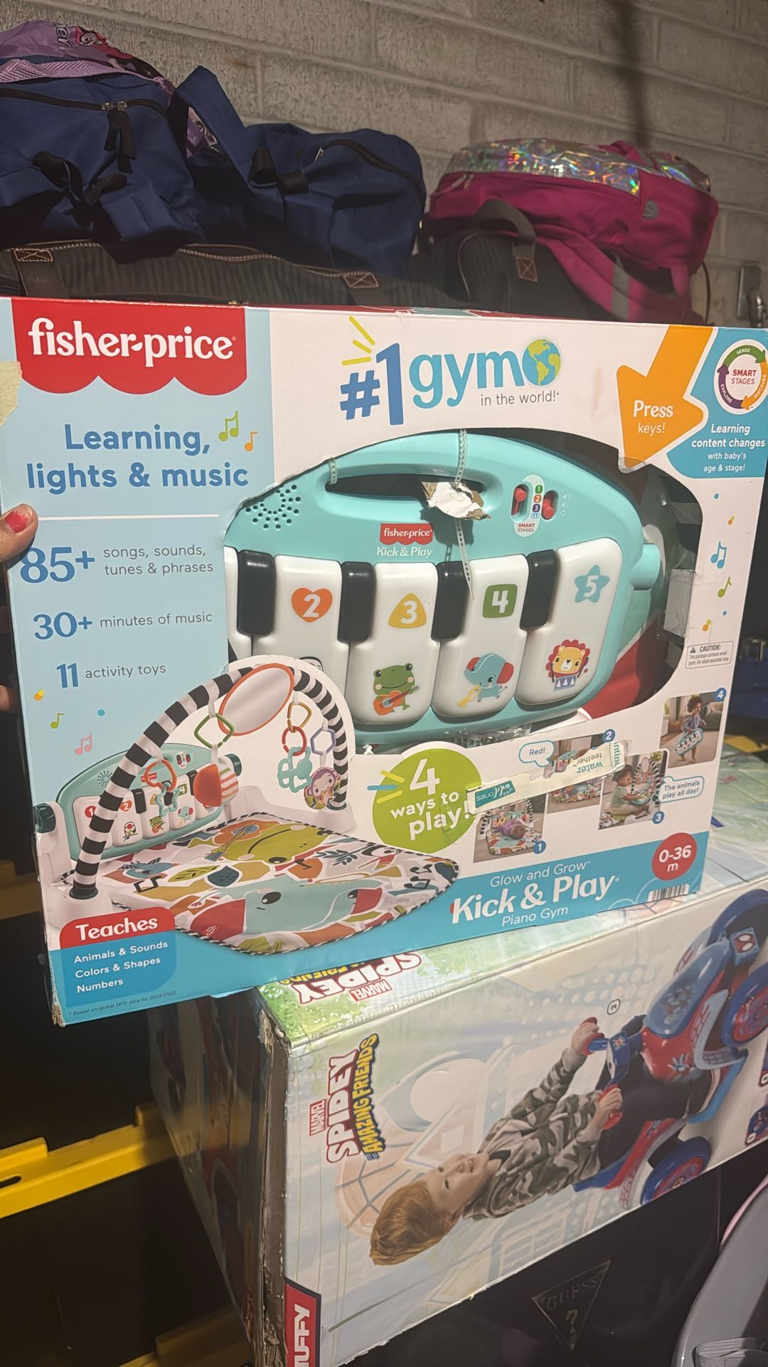 Kick & Play Piano