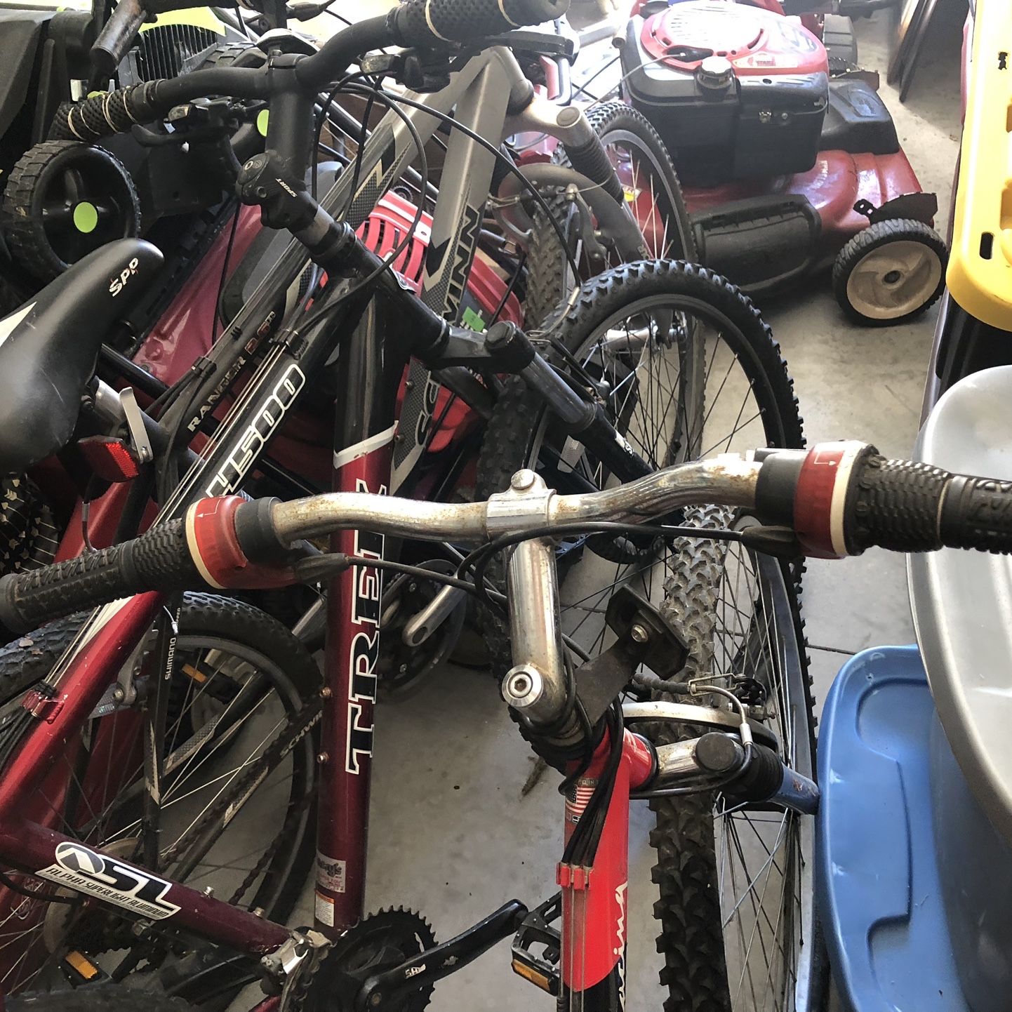 Honda trail pilot Racing Bike For Sale for Sale in Pinellas Park FL OfferUp