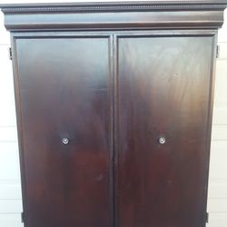 Armoire