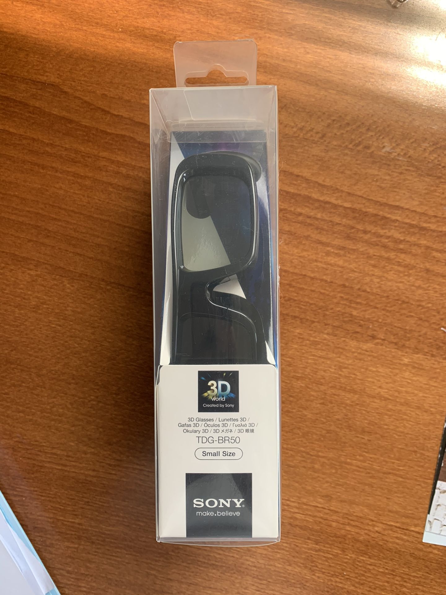 Sony TDG-BR50 3D Active Glasses (Small Size) - Brand new, sealed