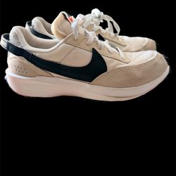 Nike Size 6 1/2