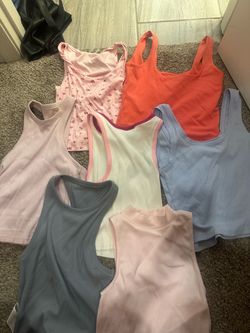 Women’s tees