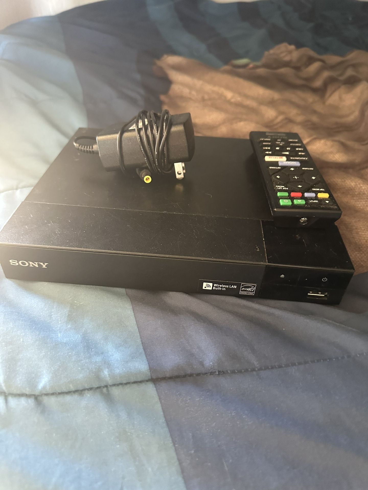 Dvd π Player