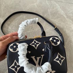 Black Shoulder Bag, Handbag LV 