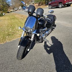 2011 Suzuki M109r