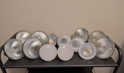 Flood Lights -  Norelco, Philips, (no box) Hyperikon, & GE Flood Lights