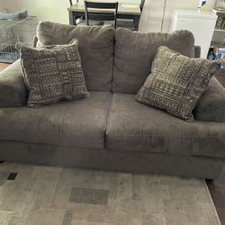 Couch & Loveseat