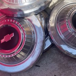 CHEVY HUB CAP