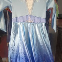 Costume