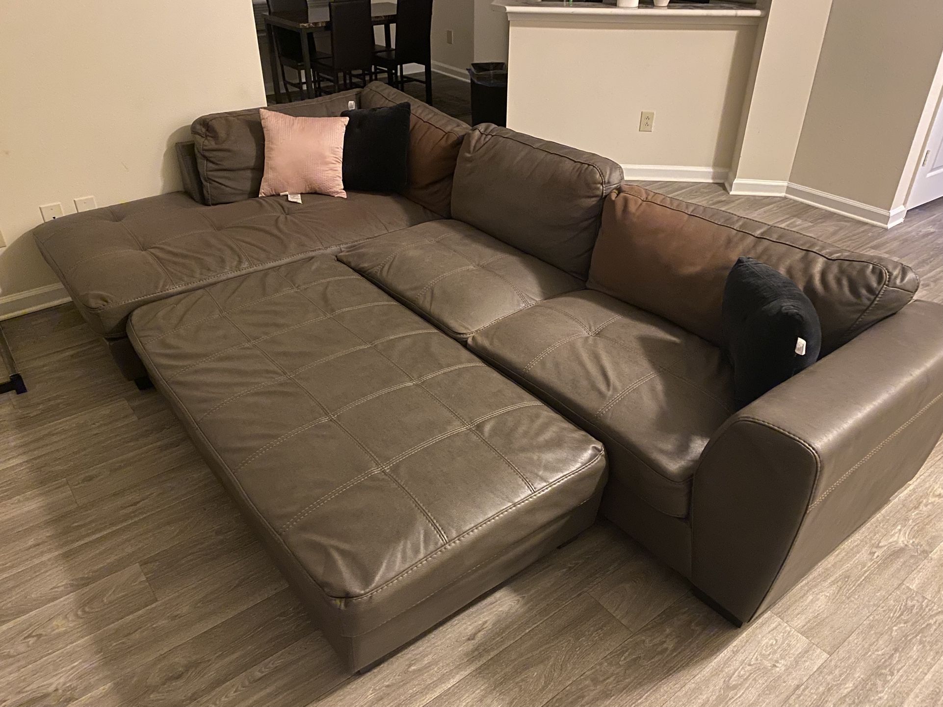 Free Sofa
